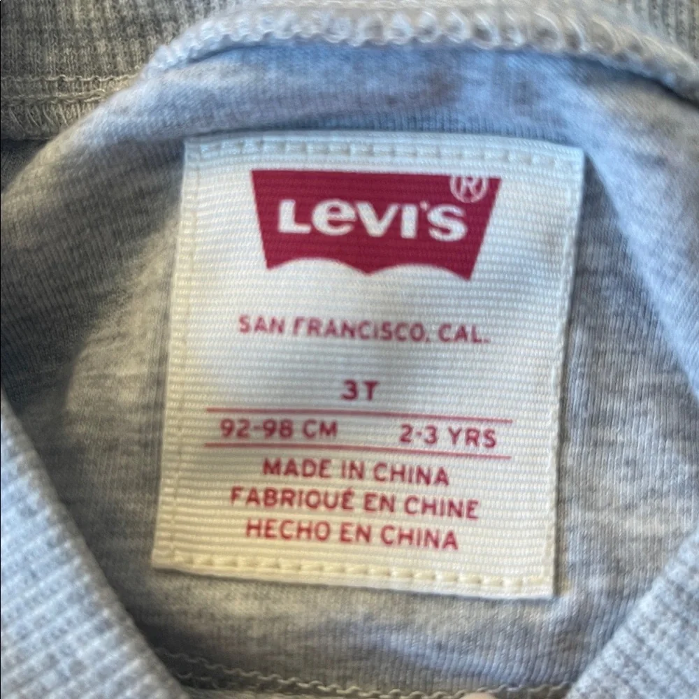 Levi's Heather Gray Logo Tee and Shorts Set nwt 3T